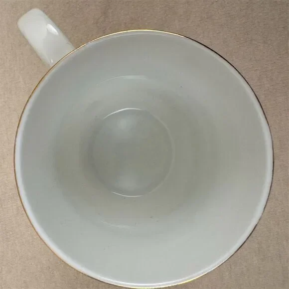 Vintage Otagiri Christmas Toys Porcelain Mug Gold Rim 1980s - Picture 3 of 8